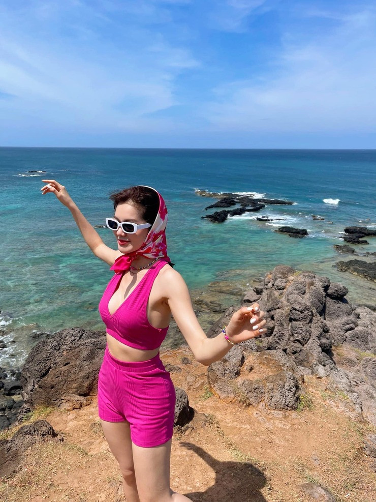 Không thể phủ nhận ngoại hình xinh đẹp là một trong những điểm cộng của Yên Đan.