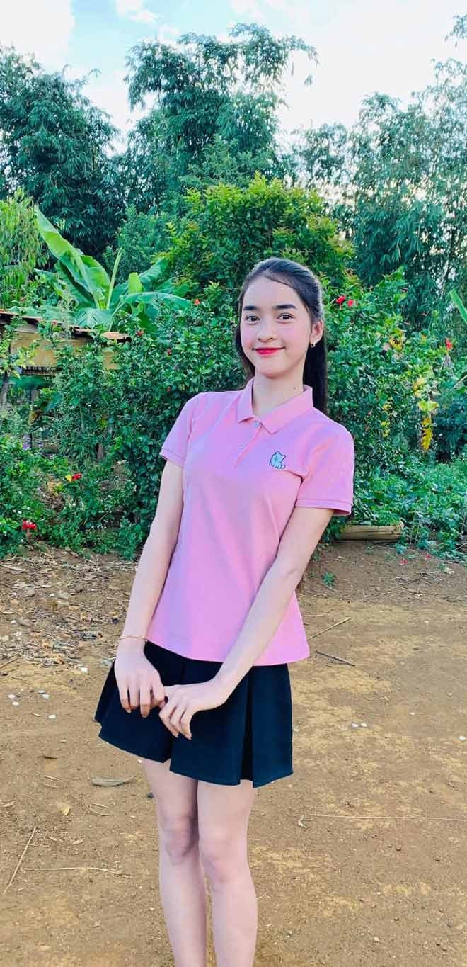 Từ khi tham gia mạng xã hội, Yona luôn mong mình có thể đóng góp điều gì đó cho mọi người xung quanh, nhất là những trẻ em có hoàn cảnh khó khăn, ốm đau bệnh tật ở trên vùng cô nàng sống.