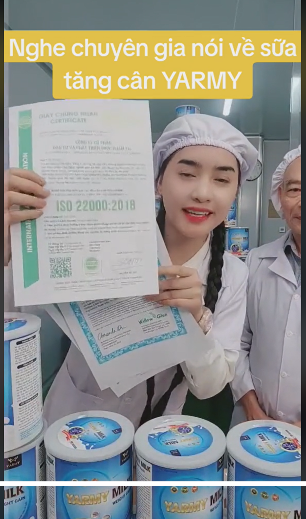 Cụ thể, Yona Cươn cho biết: “Sau khi sử dụng khoảng hơn 2 tháng, mình tăng 7-8kg. Trong các video mới, mọi người nhận thấy mình béo lên nên hỏi xin bí quyết tăng cân. Lúc đó mình cũng không biết trả lời như thế nào, chỉ biết nói là mình uống sữa tăng cân. Mình có hỏi chị giới thiệu sản phẩm thì được tư vấn là sản phẩm đảm bảo an toàn, có giấy tờ pháp lý đầy đủ, đồng thời đưa cho mình 3 giấy chứng nhận an toàn thực phẩm. Bản thân mình trực tiếp sử dụng sản phẩm hơn 2 tháng nên tin tưởng để chia sẻ với mọi người....