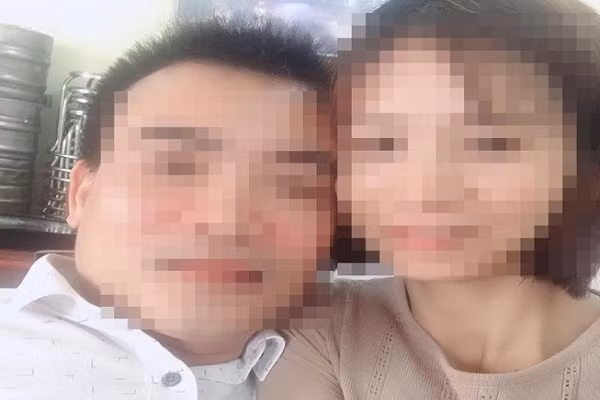 Vu 7 phu nu to bi 1 nguoi lua tinh: 1 nan nhan suyt tu tu