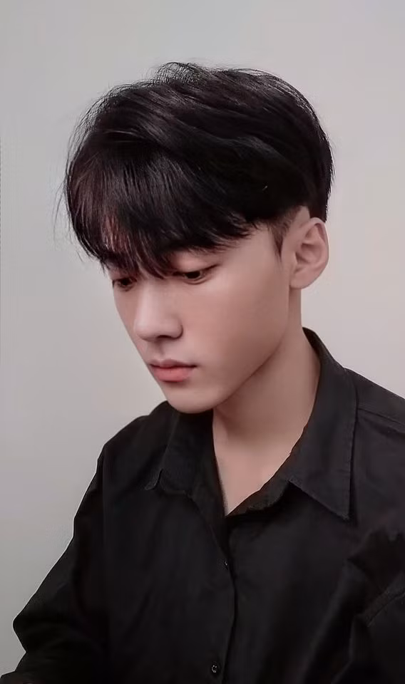 Hoài Thương cho biết dự định tương lai sẽ hoàn thành việc học và tìm một công việc ổn định sau khi ra trường.