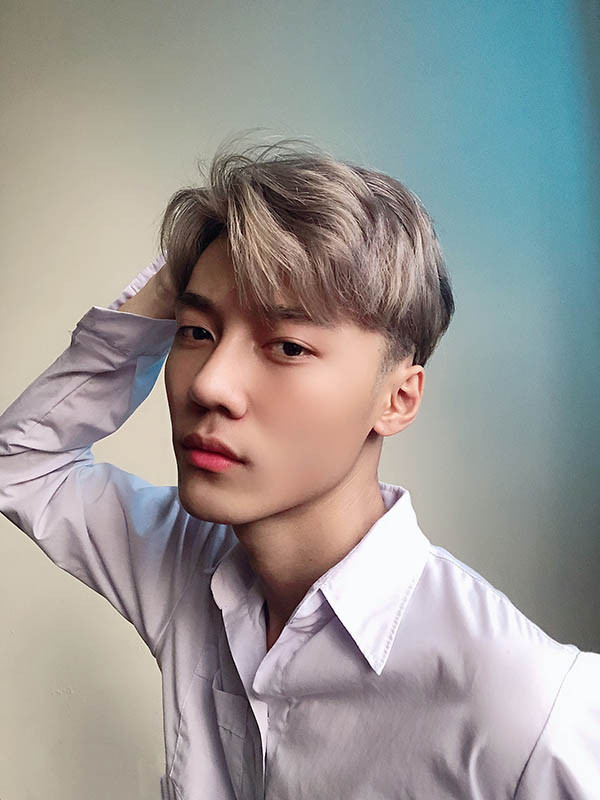 Sau 1 tháng tất cả mọi thứ trên khuôn mặt đều ổn định và Hoài Thương ở thời điểm hiện tại tỏ ra hài lòng về điều đó.