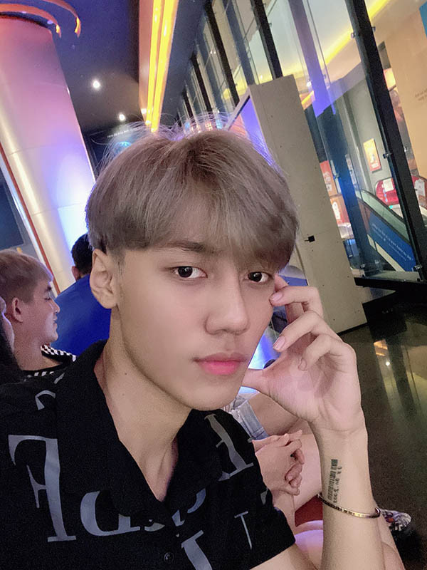 Trong thời gian phẫu thuật, Hoài Thương phải trải qua rất nhiều đau đớn để có gương mặt đẹp như hiện tại.