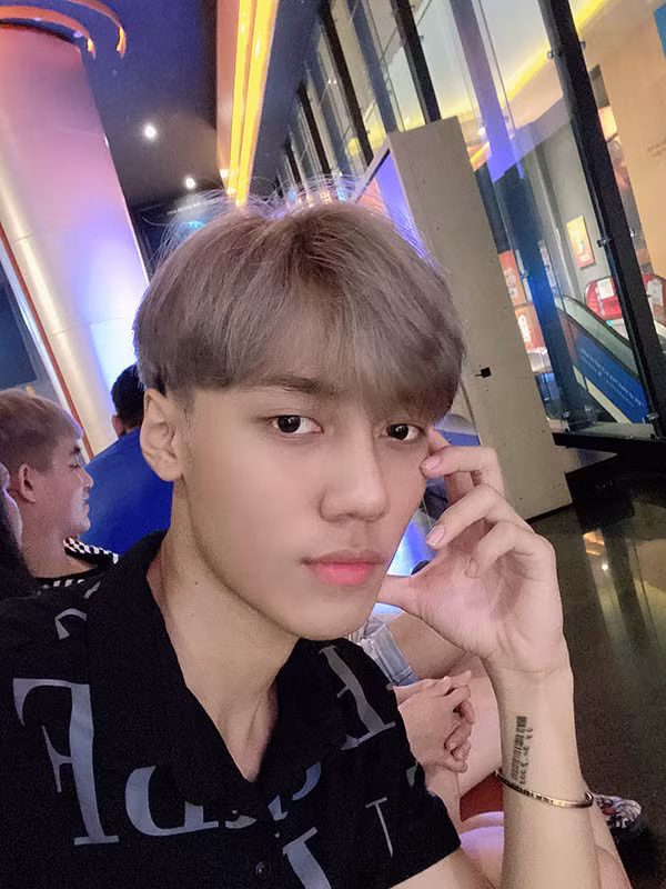 Trong thời gian phẫu thuật, Hoài Thương phải trải qua rất nhiều đau đớn để có gương mặt đẹp như hiện tại.