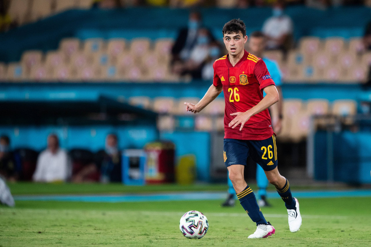Với màn trình diễn ấn tượng này, Pedri trở thành chủ nhân của danh hiệu Golden Boy 2021. Tiền vệ 19 tuổi được đánh giá cao với tốc độ, khả năng đọc trận đấu và kỹ thuật.