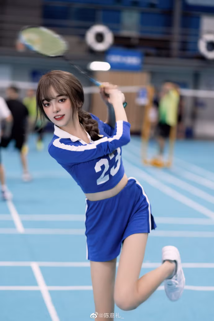 Nhiều người cho rằng gương mặt Trần Ý Lễ khác quá nhiều so với ảnh tự đăng.