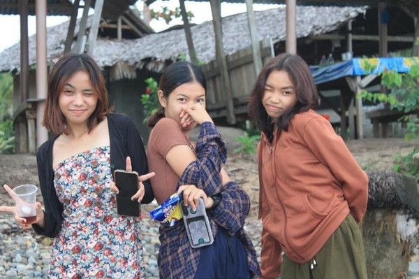 Hình ảnh của các em khiến nhiều người bất ngờ vì mới ngày nào còn là các cô bé chỉ mới học cấp 2, nay đã dậy thì thành thiếu nữ.