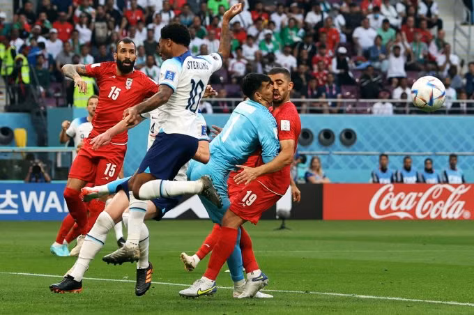 Trước đó, thủ môn Alireza Beiranvand của Iran vừa bị chấn thương đầu sau cú va chạm mạnh với đồng đội trong hiệp một trận đấu với Anh tại World Cup 2022.