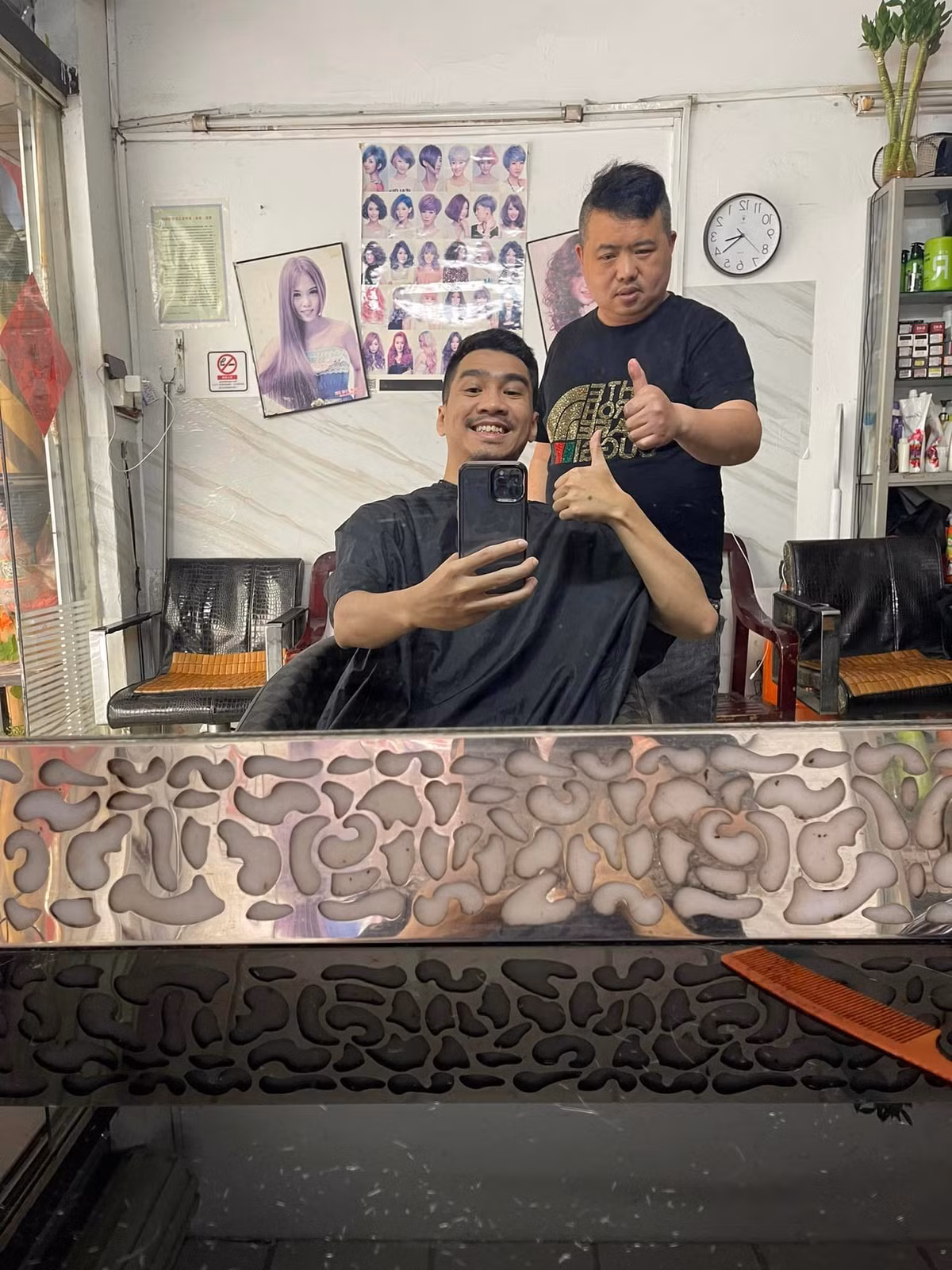 “Mấy năm livestream chơi game thì không ai xem. Đi xuất khẩu lao động mấy hôm mà mấy chục nghìn người xem, lại còn tặng cả sao. Ảo thật!”, PewPew tâm sự.