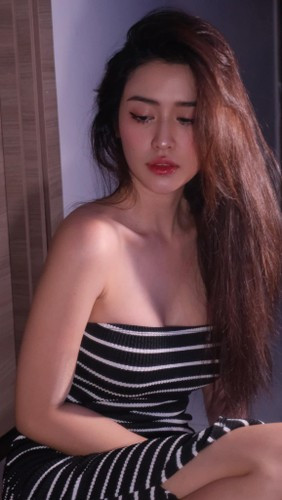 Quyên Qui dần lấn sân diễn xuất qua các web-drama như Xóm Trọ, Sugar Daddy &amp; Sugar Baby...