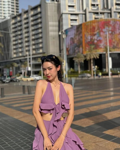 Quyên Qui từng chia sẻ, việc ăn uống đóng vai trò quyết định đến 70% trong quá trình giảm cân, trong khi tập luyện chỉ chiếm 30%. Thế nên, nữ diễn viên đầu tư phần nhiều vào chế độ ăn giảm cân.