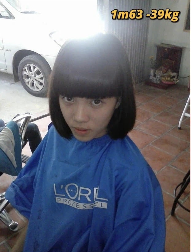 Trước khi nổi tiếng, Mèo Sao Hỏa là một cô nữ sinh có vóc dáng "cò hương" và không mấy nổi bật. Nhưng không ai ngờ cô nàng năm nào đã chính thức "dậy thì thành công" trở thành thiếu nữ xinh đẹp, dịu dàng, long lanh như hiện tại.