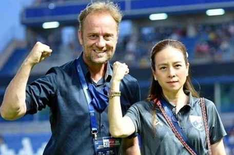 Trong đó có cuộc “tái đấu” với U23 Việt Nam sẽ là sân đấu để Madam Pang đòi lại “món nợ” chung kết SEA Games 31. Tuy nhiên, người phụ nữ này cũng rất lo...lại thua nữa và ác mộng tràn về.