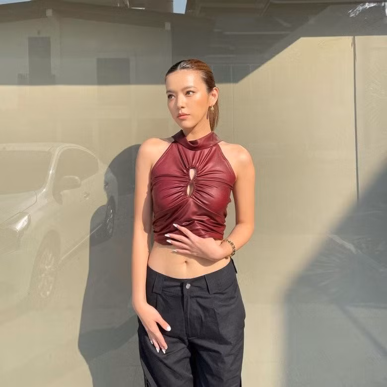 Ggigie Trúc Anh thời điểm đó gây ấn tượng bởi vẻ đẹp sắc sảo, thu hút, cá tính thẳng thắn nhưng cũng không kém phần đáng yêu.