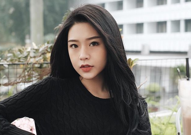 Quả thật, khi lục lại những tấm ảnh thời xưa của Thanh Huyền, có thể thấy cô nàng đã xinh đẹp nổi bật với chiếc mũi thẳng tắp, cao vút, và đầu mũi thon gọn từ lâu rồi chẳng cần phải đến tin đồn phẫu thuật thẩm mỹ.