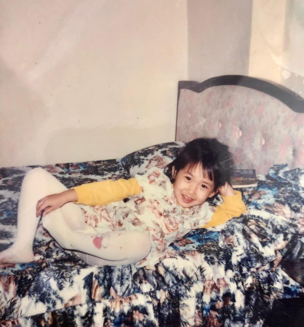 Đặc biệt, biểu cảm khó ở cũng được 2 chị em hot girl "Người Ấy Là Ai" cosplay không sai chút nào.