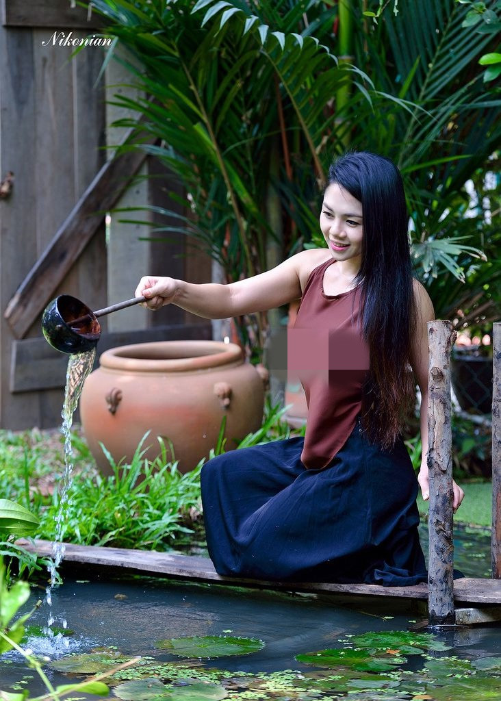 Trái ngược với những ý kiến phản đối, nhiều netizen lên tiếng ủng hộ và nhận xét rằng đã là nghệ thuật nên miêu tả chân thực và bộ ảnh trên làm tốt điều đó.