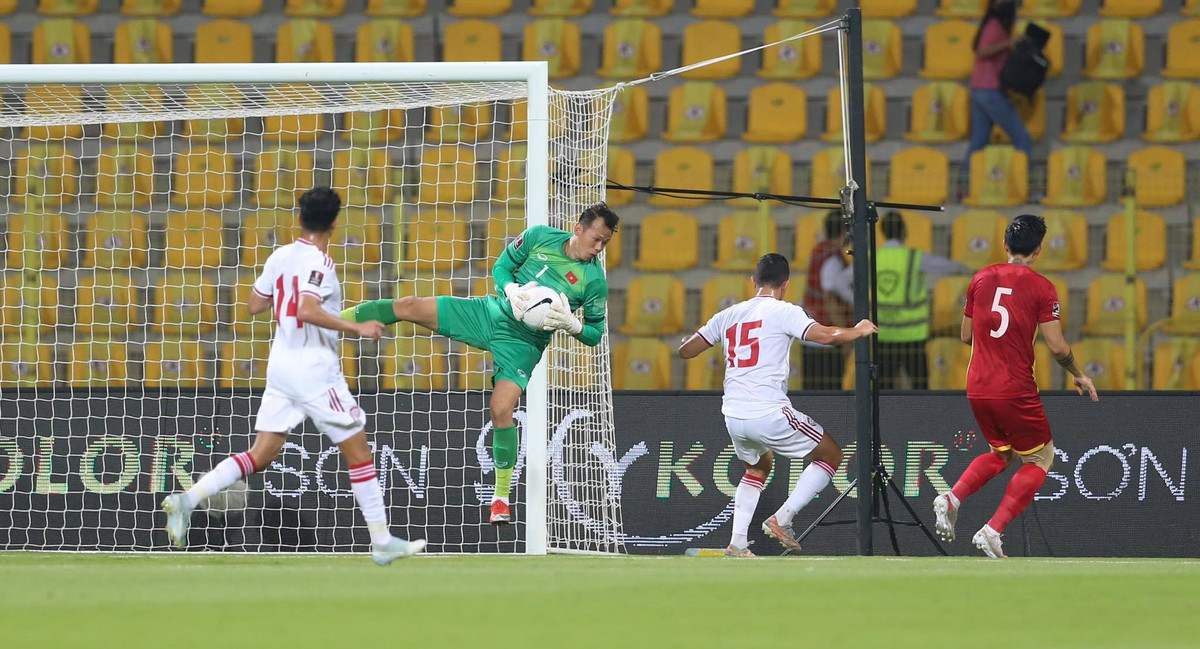 Thua UAE, doi tuyen Viet Nam lan dau co mat tai vong loai cuoi-Hinh-8