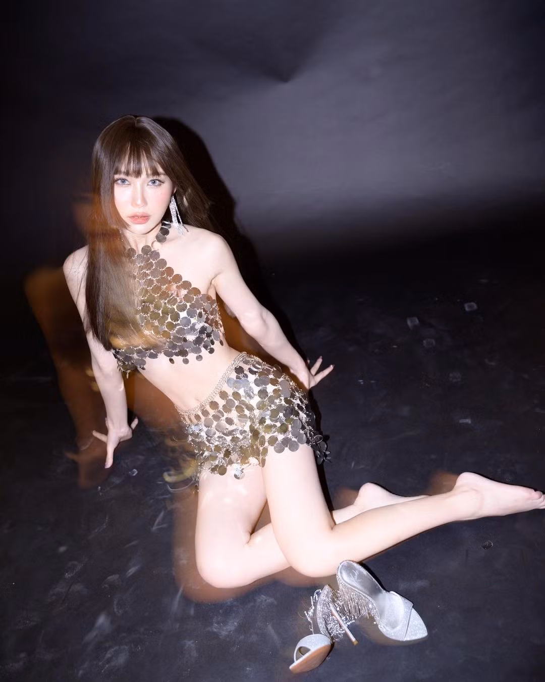 Để giữ được hình tượng hoàn mỹ, được mệnh danh là "thần tiên tỷ tỷ Thái Lan" thì Sitapha Uttaburanont cũng rất biết cách chăm sóc cơ thể.