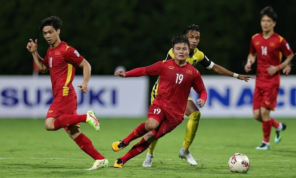 Chiến thắng trước Malaysia giúp đội tuyển Việt Nam có sáu điểm sau hai trận, bằng Malaysia và Indonesia, cùng hiệu số bàn thắng bại +5.