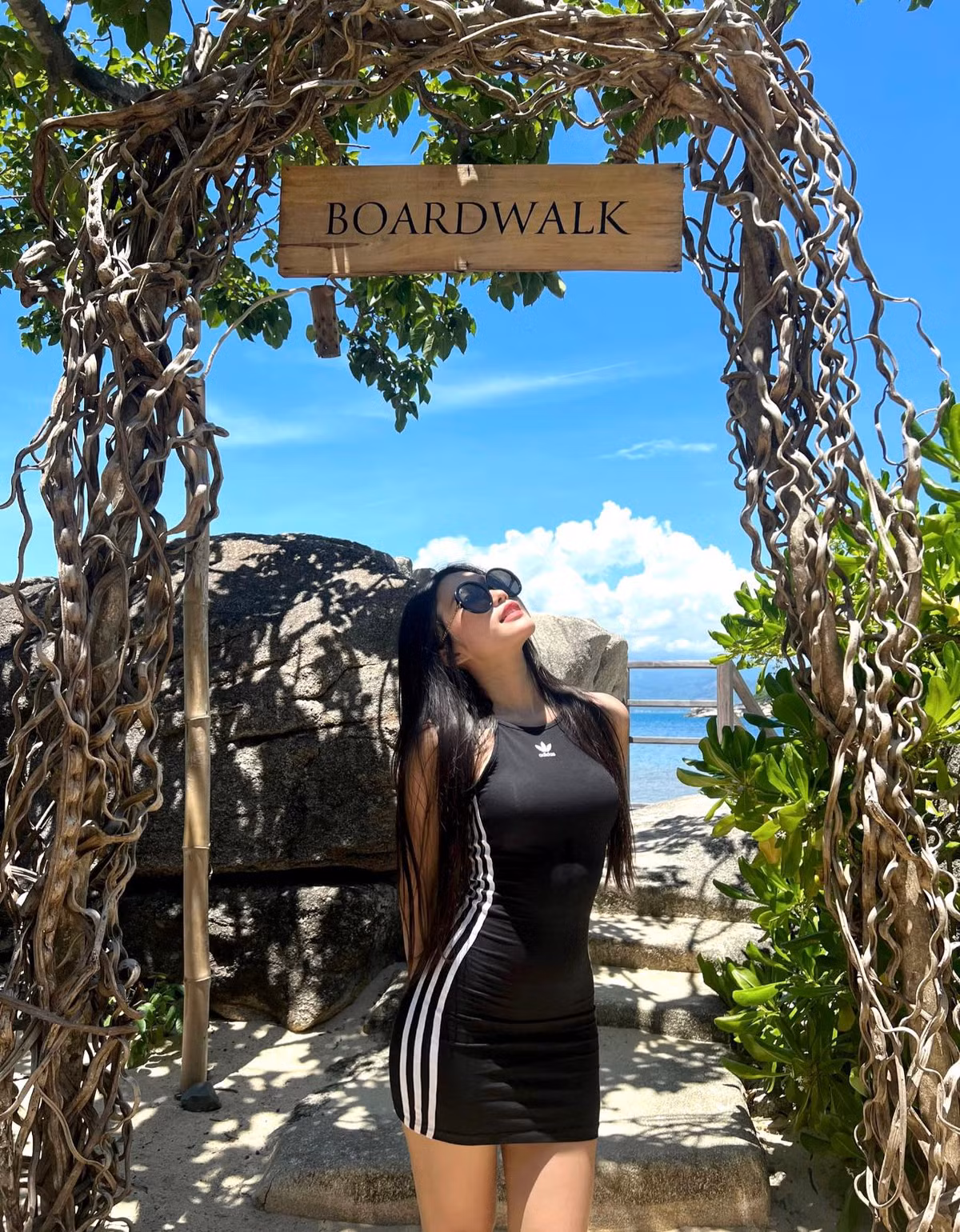 Dù chia sẻ về việc lên cân trong thời gian gần đây, Doãn Hải My vẫn giữ được vóc dáng gọn gàng, mảnh mai sẵn sàng làm cô dâu xinh đẹp của Đoàn Văn Hậu.