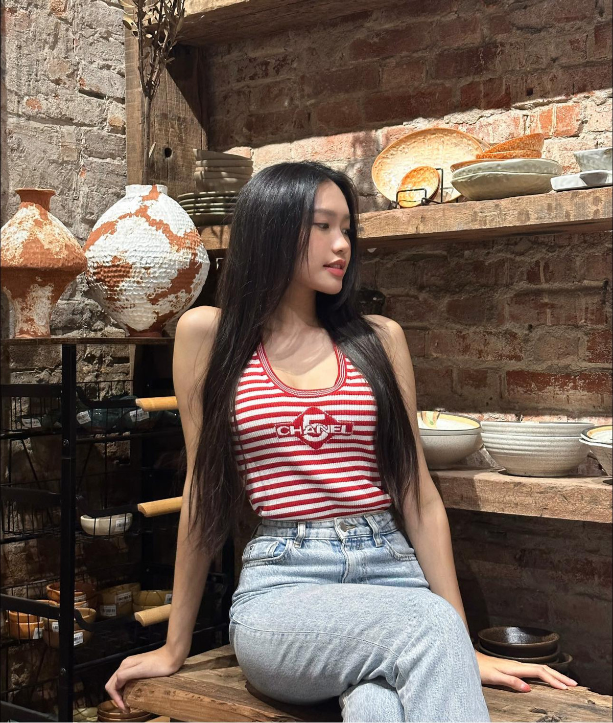 Hải My dính tin đồn hẹn hò với Đoàn Văn Hậu từ năm 2020 nhưng hai năm sau, cả hai mới công khai chuyện tình cảm.