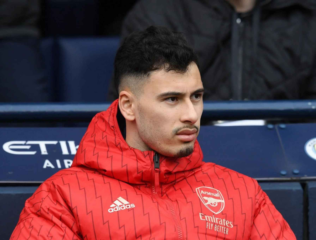 Cầu thủ sinh năm 2001 được giới chuyên môn đánh giá cao về khả năng dứt điểm cùng lối chơi đa dạng nhưng bên cạnh đó, Martinelli vẫn cần trau dồi thêm kỹ năng chuyền bóng, giữ bóng hay không chiến.