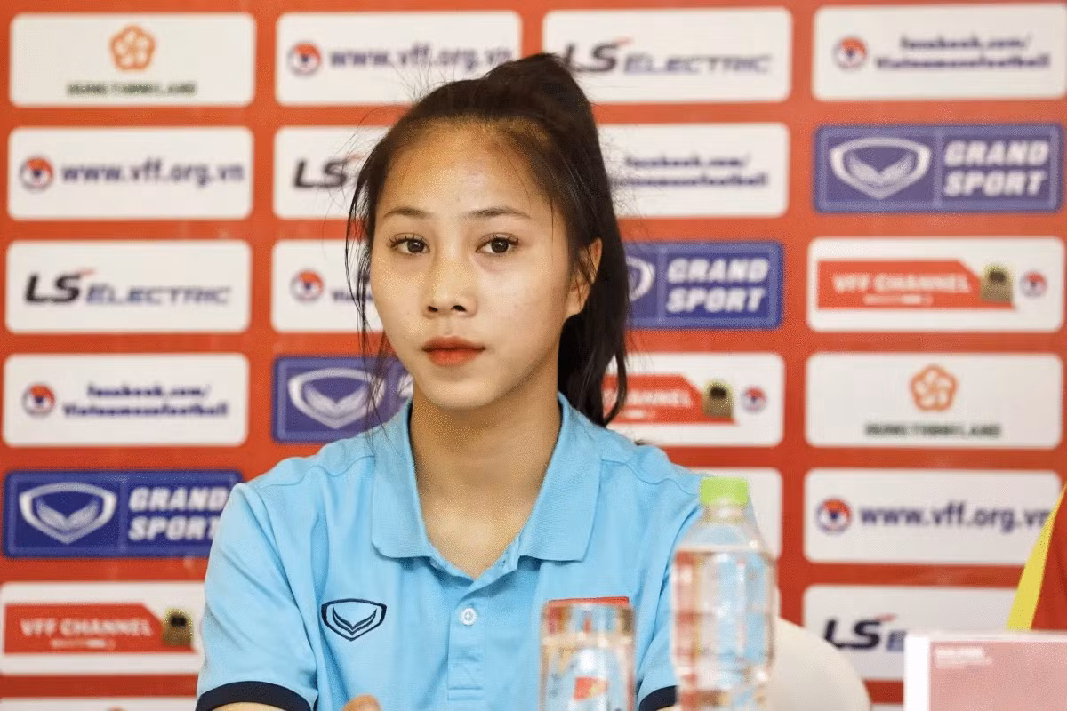 Bảo Trâm thực sự là "lá chắn thép" của hàng phòng ngự U20 nữ Việt Nam. Nữ cầu thủ này góp công lớn vào tấm vé đi tiếp của U20 nữ Việt Nam.