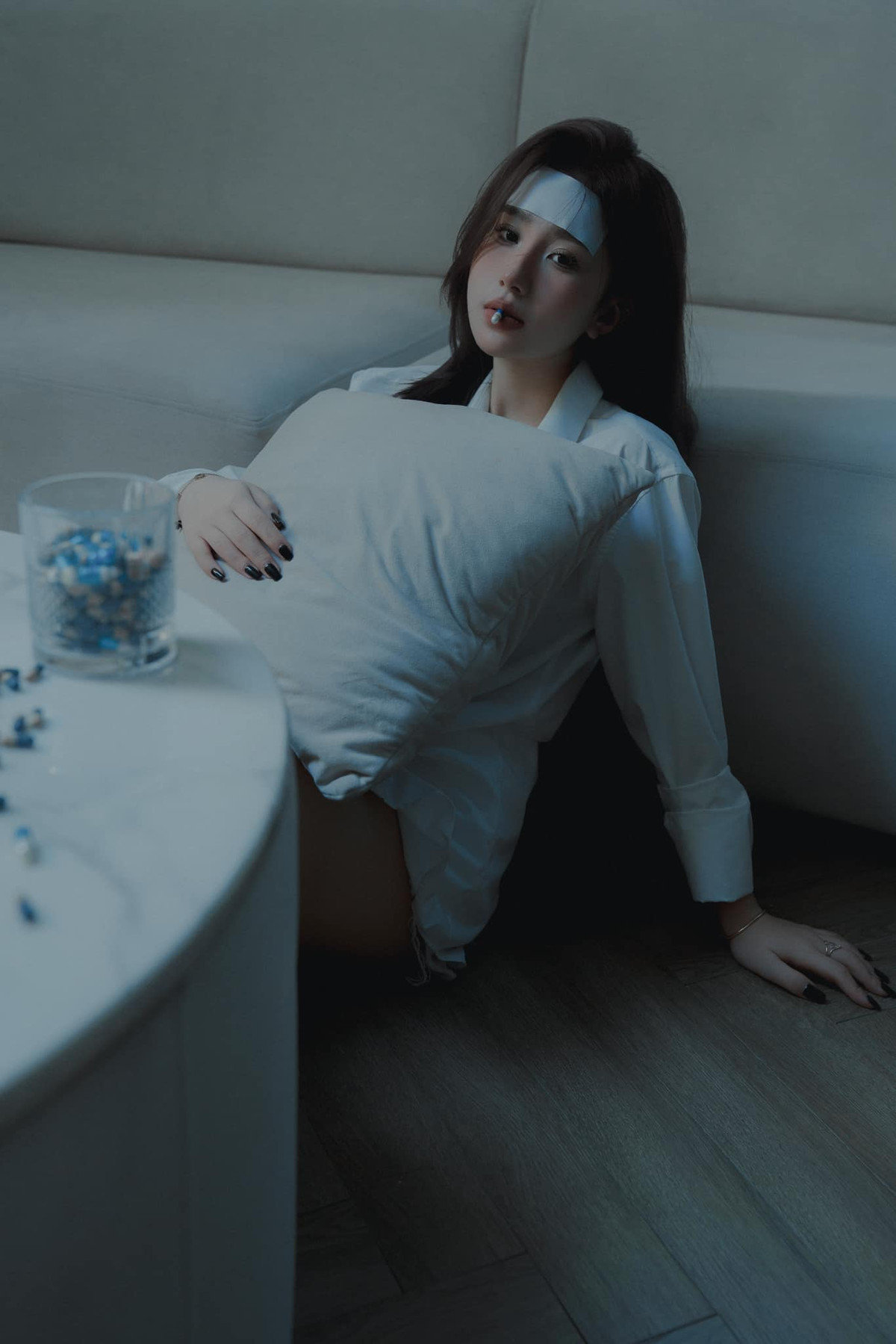 Thay vì những lời tán thưởng quen thuộc, một số fan nam bắt đầu đưa ra những bình luận khá "đặc biệt", không còn giữ được sự nhiệt tình như trước nếu không muốn nói là tiêu cực về phía Tiểu Hý.