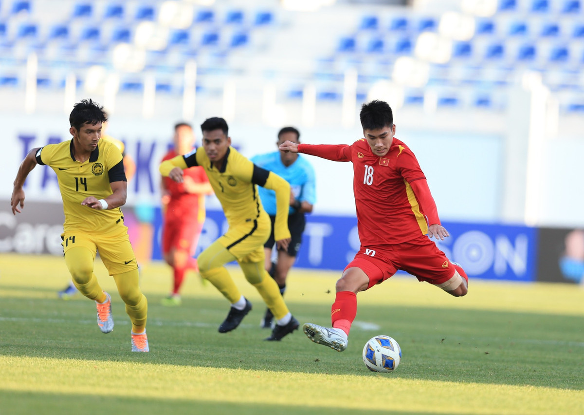 Thang Malaysia, U23 Viet Nam dat tay U23 Han Quoc vao tu ket-Hinh-11