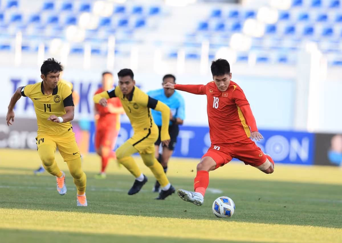 Thang Malaysia, U23 Viet Nam dat tay U23 Han Quoc vao tu ket-Hinh-11