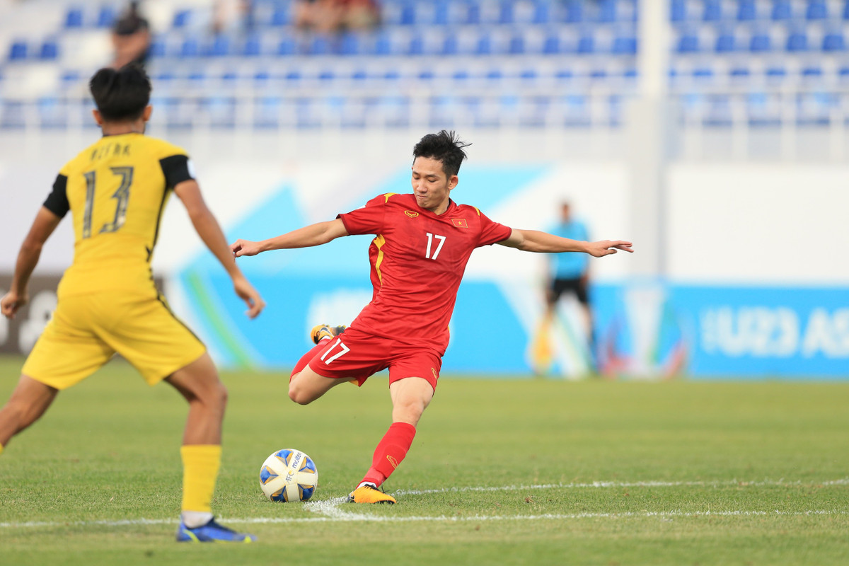 Thang Malaysia, U23 Viet Nam dat tay U23 Han Quoc vao tu ket