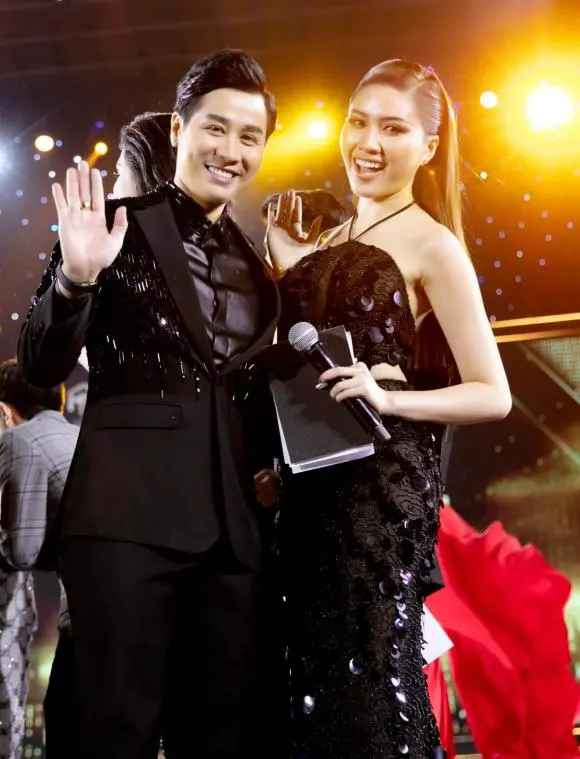 Một trong số nhân vật gây xôn xao dân mạng hơn 1 ngày trở lại đây thuộc về nữ MC Thanh Thanh Huyền.