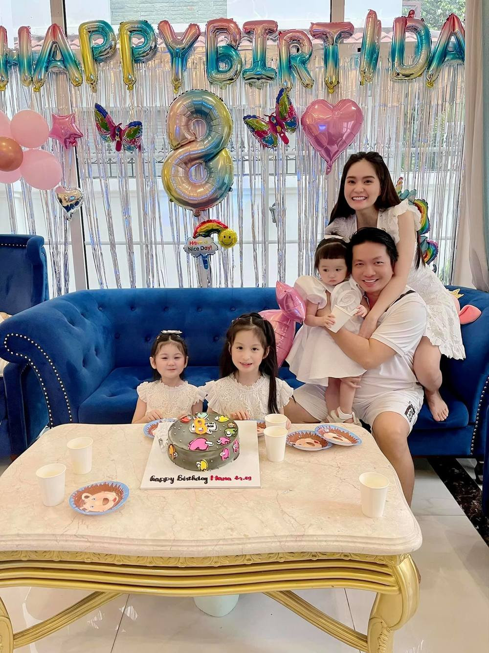 Băng Di cho hay sẽ không la mắng con nặng lời và tiết lộ loạt lý do gây chú ý phía sau.