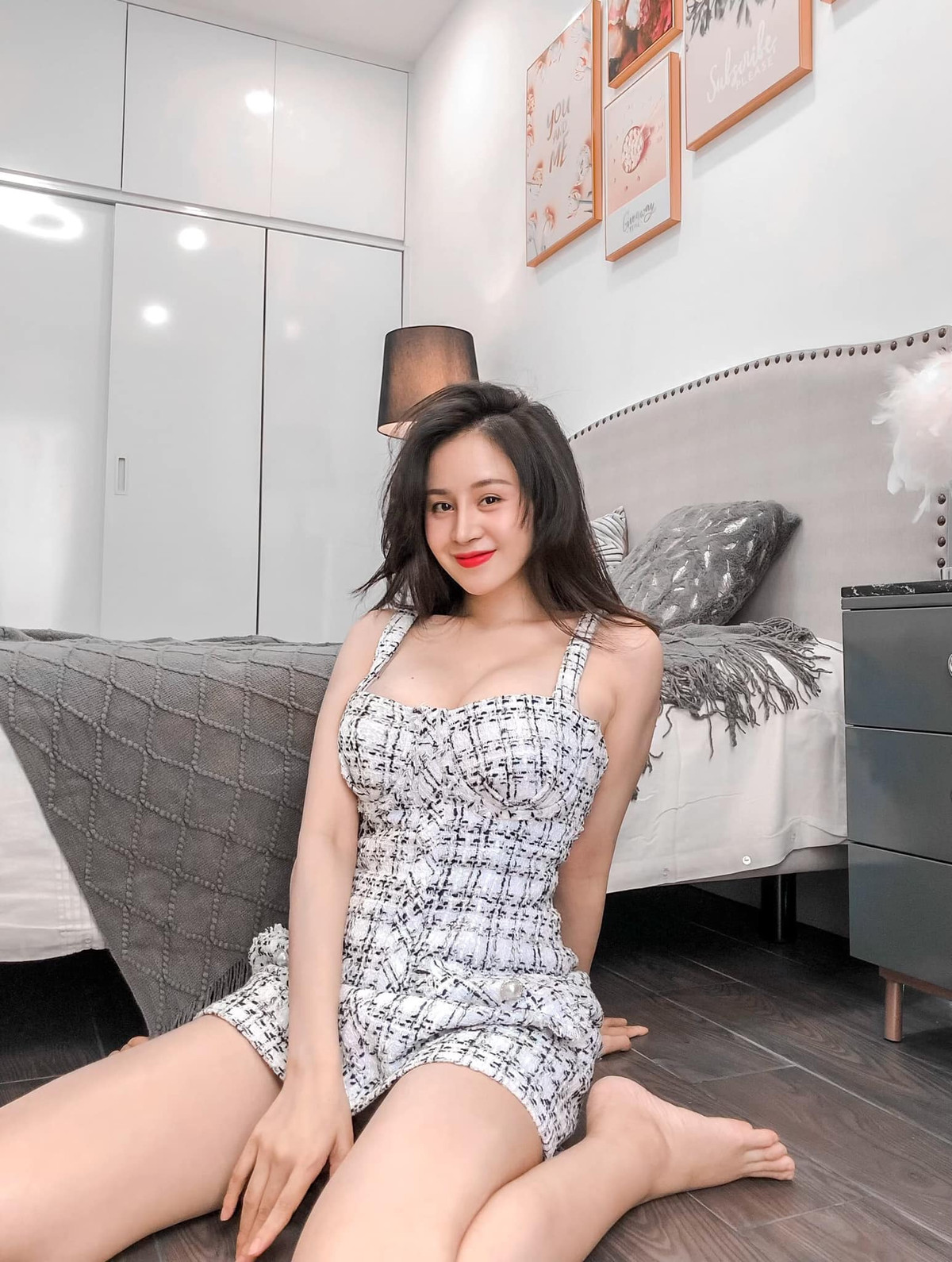 Trước đó, bà Tưng cũng nhiều lần khẳng định mình chụp ảnh là cho mình, vì yêu bản thân mình.