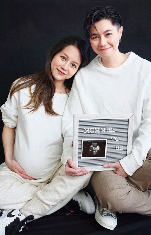 Mỗi khoảnh khắc của bé Bay đều được quan tâm.