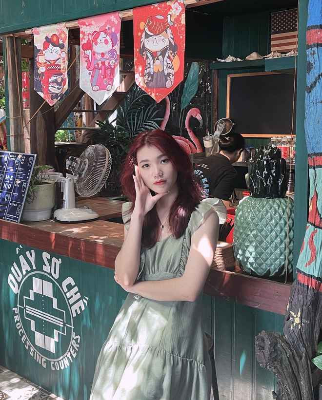 Xây kênh từ đầu năm 2022, đến nay, người dùng @bunnie2305 đã hút được hơn 384k người theo dõi, với chuỗi video viral đạt 15 triệu lượt xem.