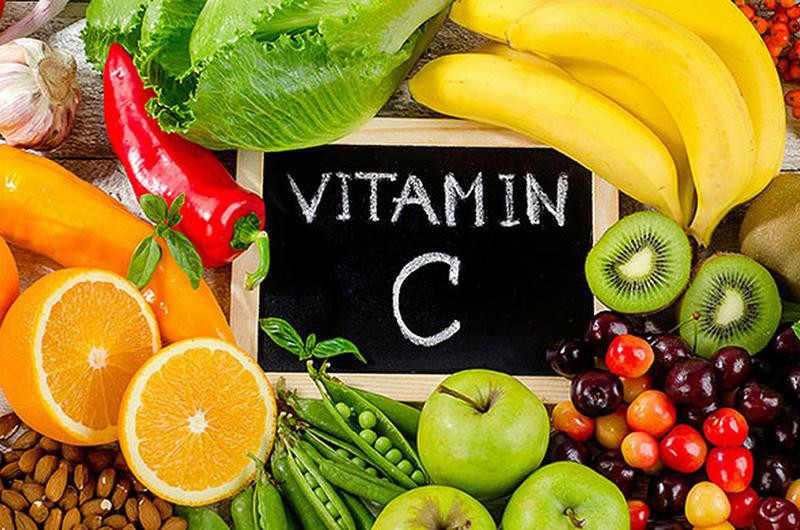 Vitamin C rất cần thiết để duy trì tính toàn vẹn của cấu trúc kẽ. Theo báo cáo, vitamin C có thể ngăn chặn tác dụng gây ung thư của chất gây ung thư, nitrosamine và ngăn ngừa ung thư.