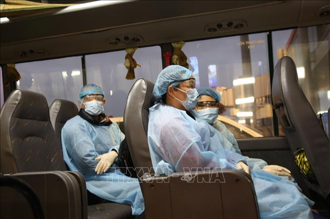 Doan 30 cong dan Viet Nam tu Vu Han da duoc dua ve nuoc an toan