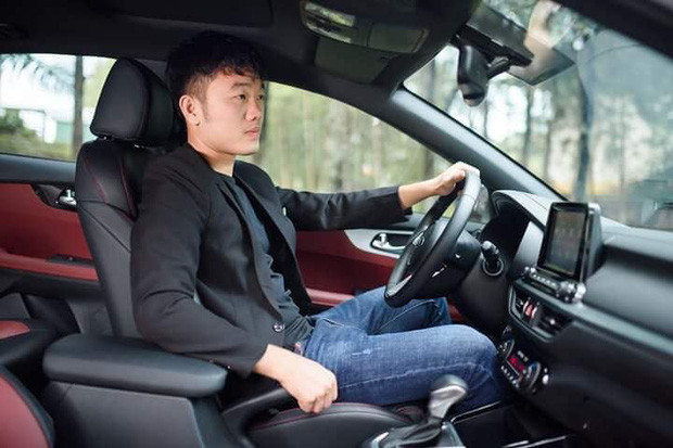 Xuân Trường được bố trí sang phẫu thuật và tập hồi phục tại Hàn Quốc. Lần gần nhất, Xuân Trường chỉ về Việt Nam vài ngày hồi Tết nguyên đán để thăm gia đình.