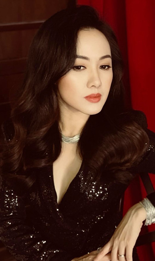 Trong giới MC, BTV VTV luôn không thiếu những người sở hữu nhan sắc xinh đẹp, tuy nhiên không phải ai cũng chống lại được sức mạnh của thời gian.