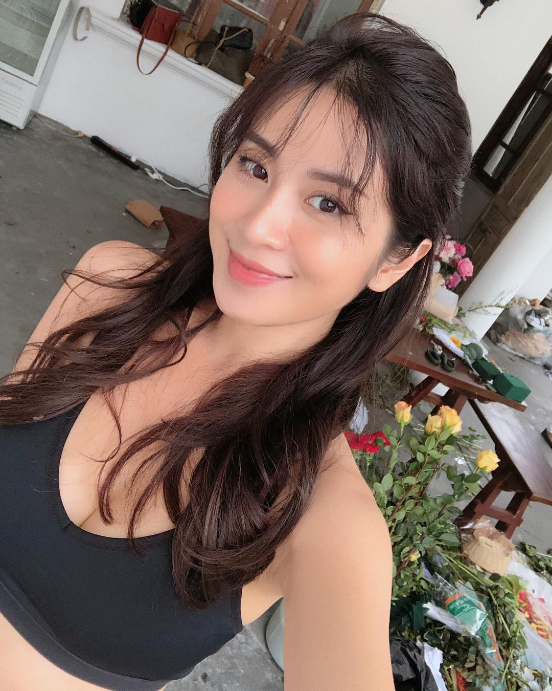 Hiện tại Mi Vân và Ngọc Anh đều trở thành những hot mom đình đám, tiếp tục duy trì phong độ nhan sắc trẻ trung dù đã 32 tuổi.