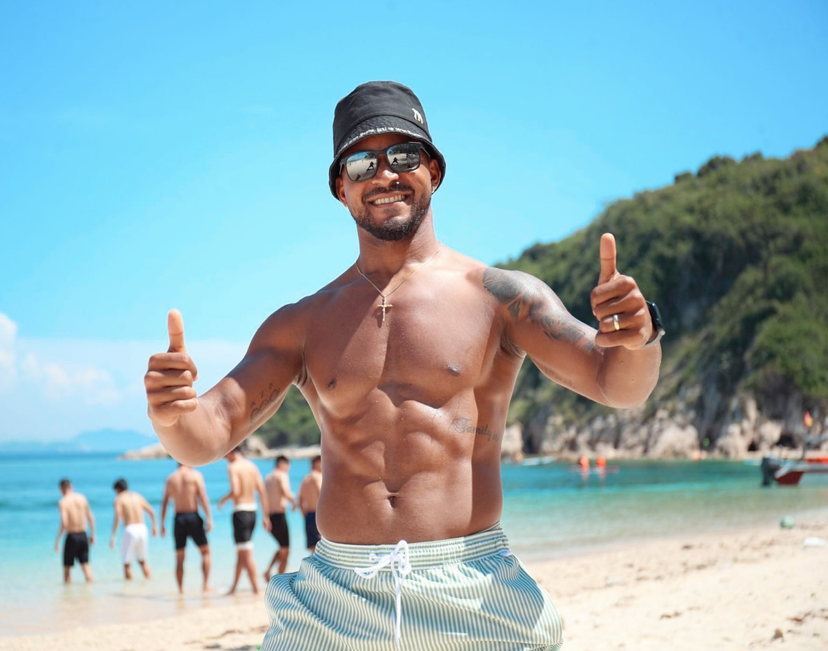 Ngoài ra, Xuân Son có 2 pha kiến tạo cho đồng đội lập công ở trận thắng Myanmar. Chính anh cũng tạo ra tình huống tranh chấp, dẫn đến quả phạt đền trong trận lượt đi gặp Singapore ở vòng bán kết.