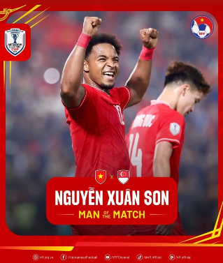 Xuân Son tạm vươn lên dẫn đầu bảng xếp hạng ghi bàn, vượt qua Shawal Anuar (Singapore, 4 bàn) - cầu thủ Singapore không còn cơ hội nâng cao thành tích.