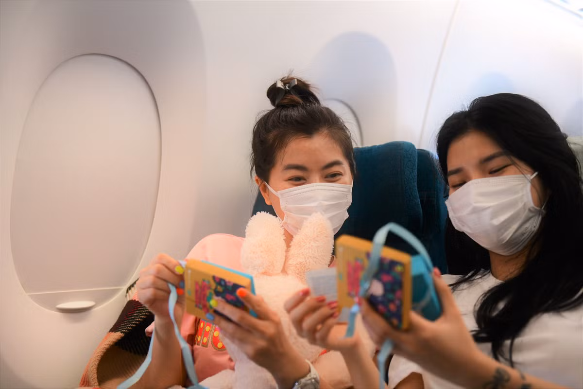 Những món quà nhận được từ cánh mày râu trong ngày Quốc tế Phụ nữ 8/3 là điều bất cứ chị em nào cũng muốn.