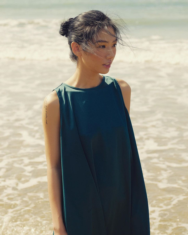 Hiện tại, Linh vẫn chưa có bạn trai. Lý do là vì cô nàng muốn tìm hiểu thật kĩ, vì tình cảm là một vấn đề đáng để nghiêm túc.