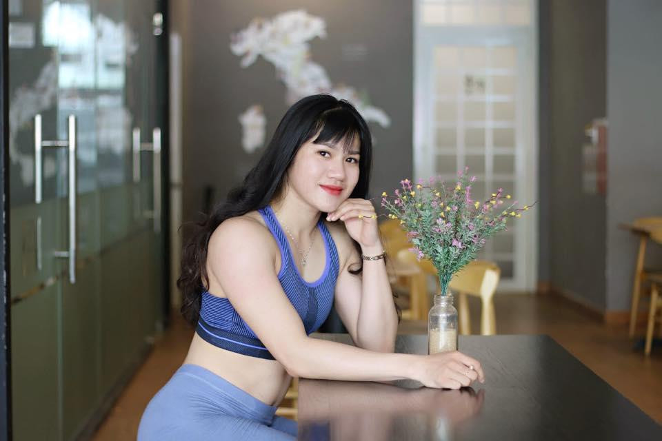 Trước đó, tháng 9/2021, Ny Ny Trần cũng đã sở hữu 4 huy chương vàng (1 HCV đôi nam nữ, 1 HCV đơn nữ vô địch các CLB toàn quốc, 1 HCV nữ trẻ body fitness, 1 HCV 1m60 body fitness).