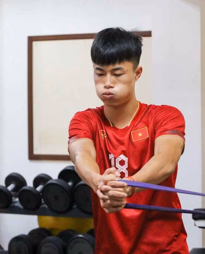 Văn Trường mới được thi đấu ít phút tại SEA Games 32.