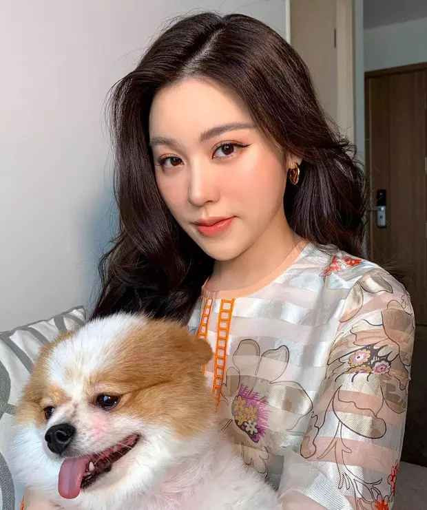 Nơi chụp ảnh cưới của Trinh Hoàng là phim trường giá 'tiền tấn tiền tạ', được nhiều ngôi sao hạng A Thái Lan lựa chọn làm nơi tổ chức lễ cưới.