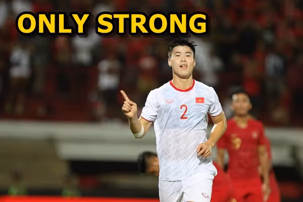 Ví dụ như Duy Mạnh, với tư duy "Ielts 10 chấm" của netizen được dịch ra tiếng Anh là "Only Strong".